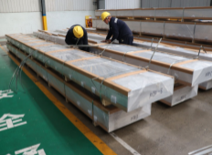 靠質量讓用戶滿意，憑實力讓客戶放心 ——明泰鋁業(yè)1070鋁板讓華燈照亮世界